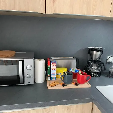 Beach 5 Mins Away 35 M2 Private Parking Appartement